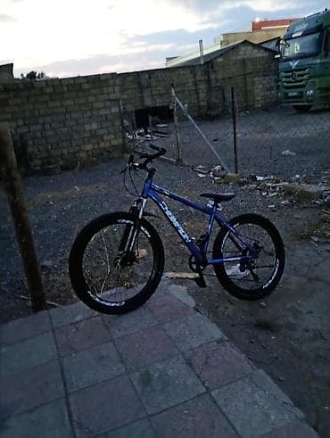 velo strim: Şəhər və yüngül off-road üçün dağ velosipedi - Rəng: mavi metalik — 2