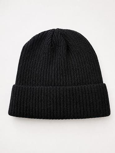 Qara trikotaj papaq (beanie) - Klassik dizayn: çevik qatlanmış kənar