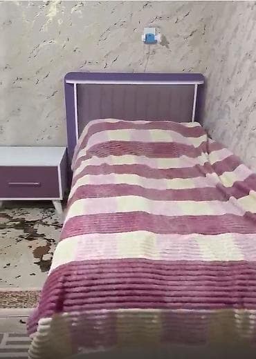 Təknəfərlik çarpayı, Tumba