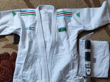 Другое для спорта и отдыха: Judo federasiyasinin idman formasi tecili satilir cemi bir defe — 1
