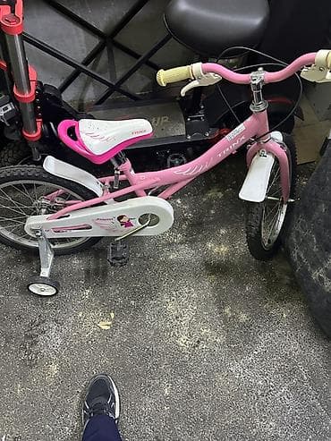 Uşaq geyimi və ayaqqabıları: Uşaq velosipedi – Trinx, çəhrayı Xüsusiyyətlər: - Təkər ölçüsü — 1