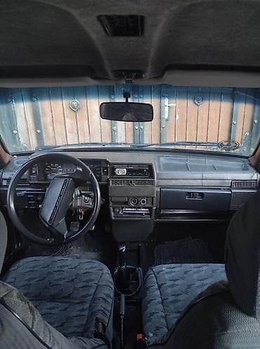teker 20: VAZ (LADA) Samara: 1.3 l | Sedan — 8
