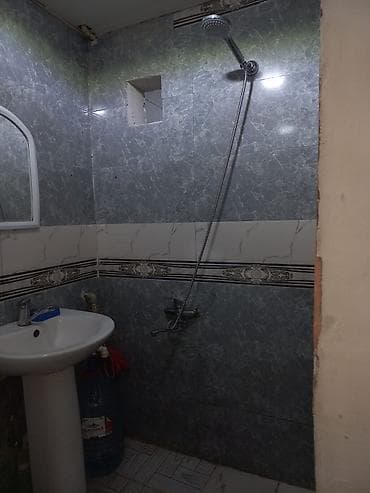merdekan evler: Yasamalda aşan xidmete yaxin 4/2 mertebesinde 1 otaqli ev 450 azn — 7