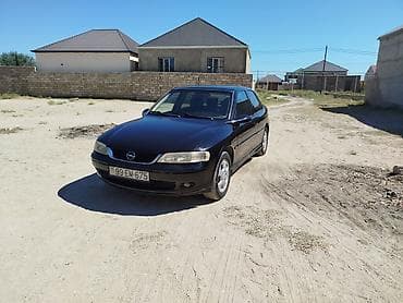 Opel Vectra: 1.8 l | 1999 il 424000 km Sedan