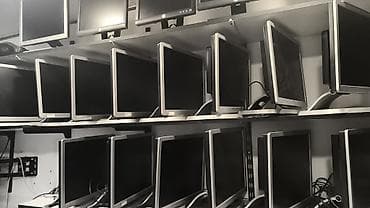 HP LCD monitor - Ekran diaqonalı: təxminən 17–19 düym (kvadrat nisbət — 1