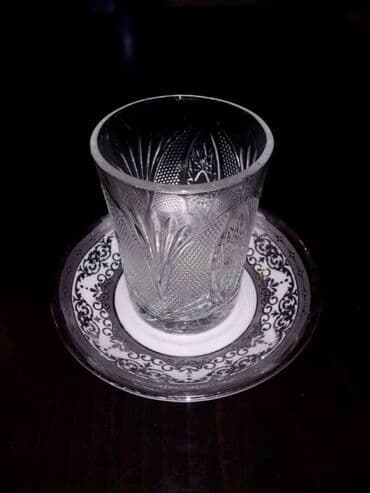 nəlbəkilər: Çay dəsti — 1