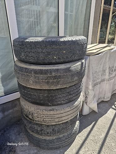 Şin Lassa 185 / 75 / R 16 — 2