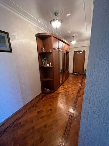 şəhər bağları mənzil satılır: Bakı, 3 otaqlı, Köhnə tikili, m. Xalqlar Dostluğu, 100 kv. m — 13