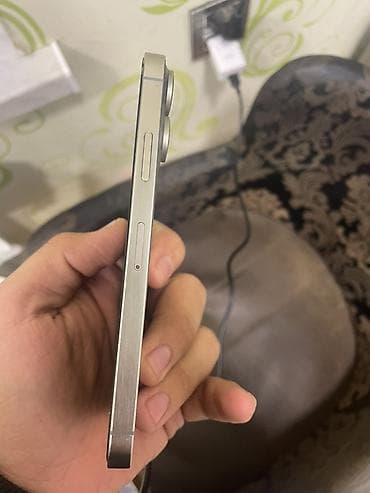 tecno camon 15: IPhone 15 Pro, 64 GB, Gümüşü, Face ID — 2