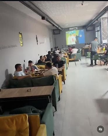 ofisiant vakansiya bakı: Ofisiant tələb olunur — 1