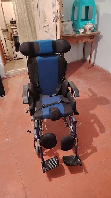 ortopedik ayaqqabilar: Təcili satılır.Uşaq üçün xüsusi ortopedik əlil arabası - — 2