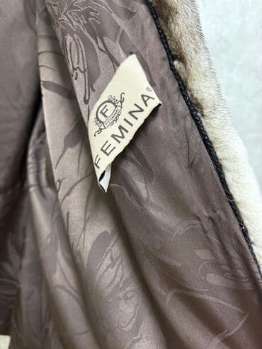 женские шубы из чернобурки: Femina markalı qadın kürkü - Material: təbii xəz (şaquli tünd-işıq — 4