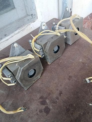 maqintafon manitorlu: Maqnitola matorları hər biri 6azn hamısı bir yerdə alana biri bonus — 5