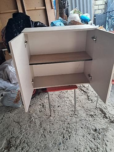 metbex tulleri: Asılqan kuxna şkafı en:80sm hündürlük:70sm işlədilməyib — 2