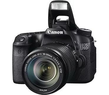 Canon EOS 70D DSLR fotoaparat + EF-S 18-135mm - 20.2 MP APS-C CMOS