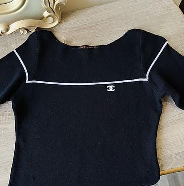 paltar qadın: Qadın bluzası – qara rəng, yarımqol - Model: dar siluetli trikotaj — 3