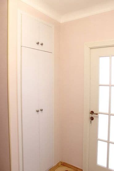 9 ci mikrorayon satilan evler: Bakı, 3 otaqlı, Köhnə tikili, 69 kv. m — 9