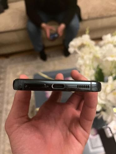 telefon ucun qulaqciqlar: Samsung Galaxy S22, 128 GB, rəng - Qara, İki sim kartlı — 4