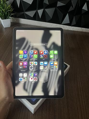 планшет: Apple iPad Air 11-inch (M2) Wi‑Fi – 256 GB, Göy rəng Vəziyyət: İdeal — 7