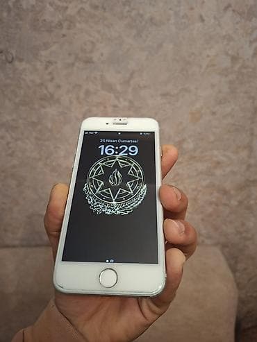i̇phone barter: IPhone 8, 64 GB, Ağ, Barmaq izi — 5