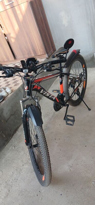 ziynət əşyaları: Salam men satmag isyediyim velosibet vista madeleidi 26lig di. 7di — 2