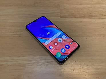 samsung 23s: Samsung Galaxy A40, 64 GB, rəng - Qara, Barmaq izi — 2