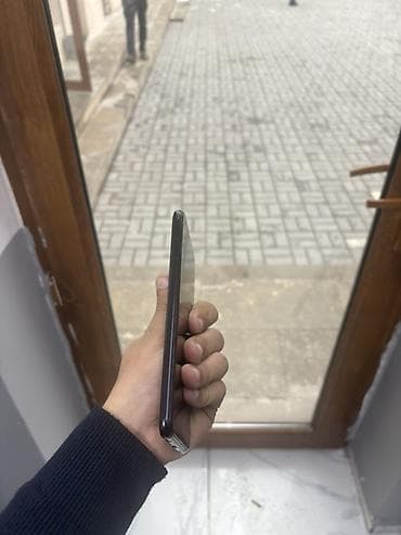 a 10 telefon: Samsung Galaxy A02 S, rəng - Qara, İki sim kartlı — 4