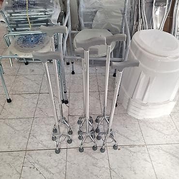 Digər tibbi məhsullar: Dördayaqlı tənzimlənən dayaq əsası (quadripod əsə) əsa asa xasa baston — 1