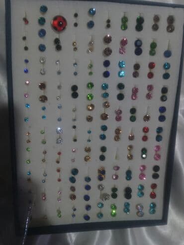 Цепочки: Qutu dəsti – müxtəlif ölçü və rənglərdə qulaq sırğaları (stud/pusqa) at lalafo.az — 3 Цепочки: Qutu dəsti – müxtəlif ölçü və rənglərdə qulaq sırğaları (stud/pusqa) — 3