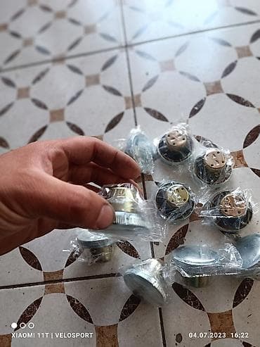 Книги и журналы: Velosiped matoru bak qapağı Azərbaycanın bütün bölgələrinə çatdırlma — 2