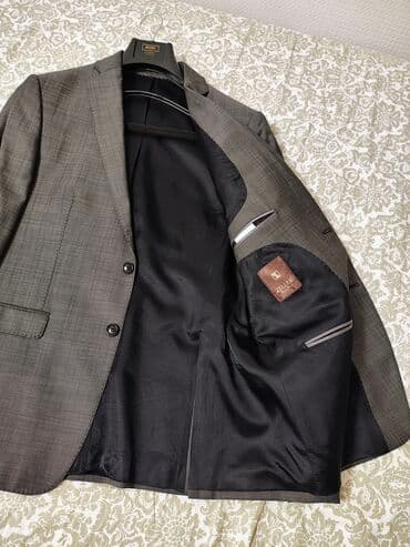 cins pencekler: Kişi klassik kostyumu– Zeller. 52 razmerdi. 400 manata alınıb. 2 dəfə — 2