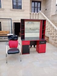 kişmiş: Bərbər/Salon üçün mebel dəsti - Geniş güzgülü stol: qırmızı-qara — 1