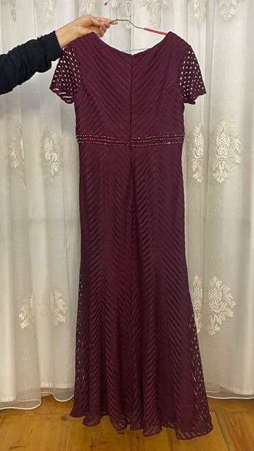 hazir hicablar instagram: Bordo Uzun Don Vəziyyət: Yalnız 1 dəfə geyinilib Ölçü: 50 Qeyd: 320 — 2