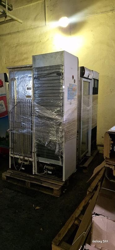 vitrin xaladenlik: Soyuducu vitrinler toplamda 23 ededdir icinde iwliyende var iwlemiyen — 6