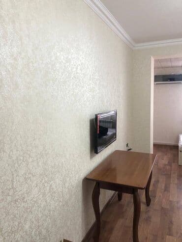 1 комнатная квартира снять: Nizami rayonu,Q Qarayev Metrosu çıxışındakı bina.5 mərtəbəli — 11