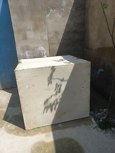 qıf: Metal sandıq/yeşik - Material: qalın metal təbəqədən hazırlanmış — 2