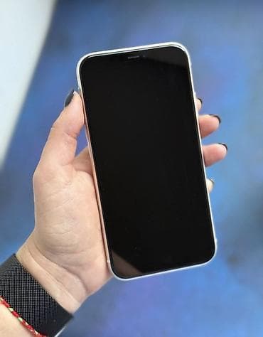 iphone 14 2 ci el: IPhone 11, 256 GB, Ağ, Zəmanət, Simsiz şarj, Face ID — 6