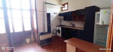 qubada kirayə evler: Nərmanovda Ə.Əlizadə küçəsi Yaşıl bazarın yanı 3 mərtəbəli binanın — 6