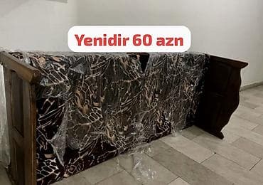 kravat 2 ci el: Yenidir işlenmeyib 180 azn alınıb 60 azn satılır — 1