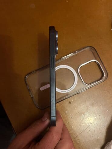 Samsung: IPhone 15 Pro, 128 GB, Blue Titanium, Face ID — 6