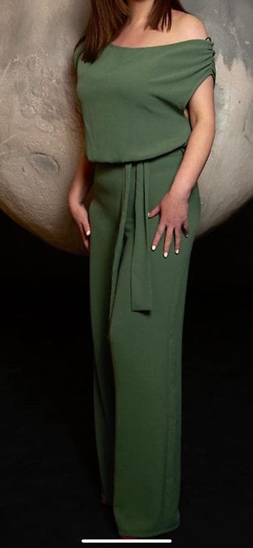 Qadın üçün zeytun-yaşıl rəngli kombinezon zara - Model: off-shoulder lalafo.az -da Qadın üçün zeytun-yaşıl rəngli kombinezon zara - Model: off-shoulder