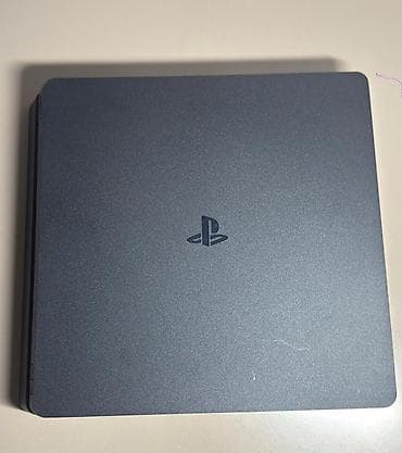 PlayStation 4 Slim 1 TB satılır. Konsol ideal vəziyyətdədir, çox — 2