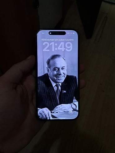 iphone 15 pro ekran: IPhone 16 Pro, 128 GB, Graphite — 4