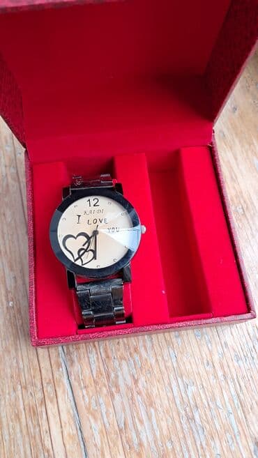 don şəkilləri çəkmək: Sevgililər üçün dizayn edilmiş qol saatı. - Brend: KAIDI (siferblatda — 3