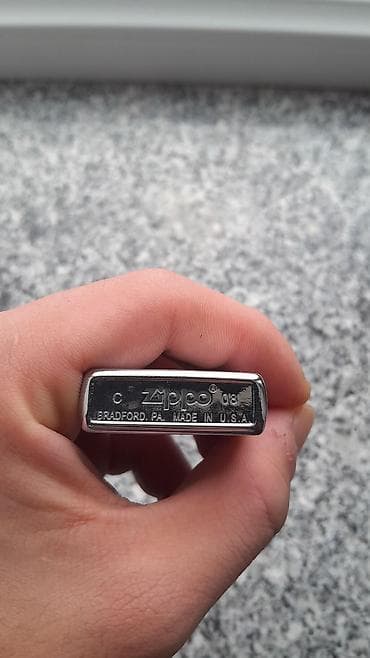 martin leon parfum: Məhsul: Zippo benzinli alışqan Təsvir: - Orijinal Zippo, alt hissədə — 3