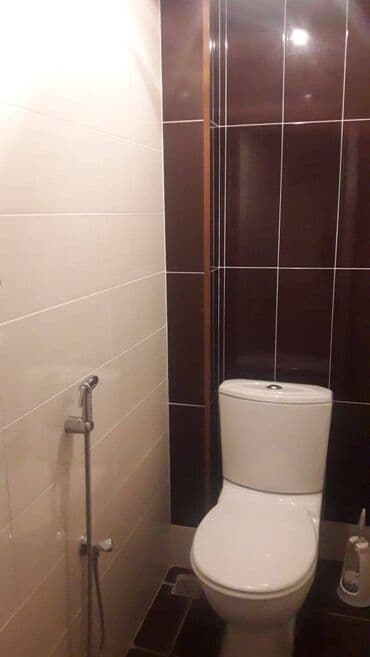 gunluk evler yasamalda: Elimlər metrosunun yaxınlığında 4 mertebeli binanın 1-ci mərtəbəsində — 11