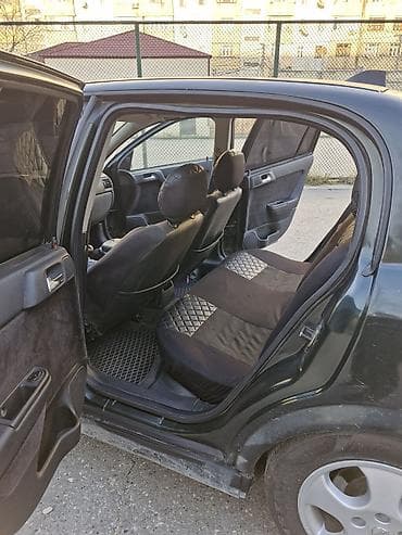 disqi teker satisi: Model: Opel Astra G sedan Kuzov: 4 qapı, tünd yaşıl rəng Mühərrik və — 7