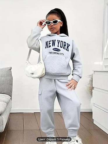 Uşaq üçün iki hissəli idman dəsti - Rəng: boz (серый) - Üst