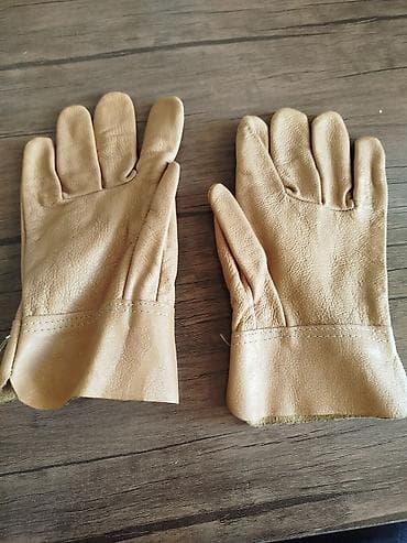 Боксерские груши: Məhsul: Sovet istehsalı kişi dəri əlcəkləri - Material: həqiqi dəri — 1