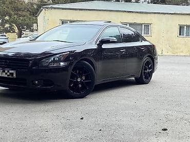 nisan bezekleri: Nissan Maxima: 3.5 l | 2011 il Sedan — 4